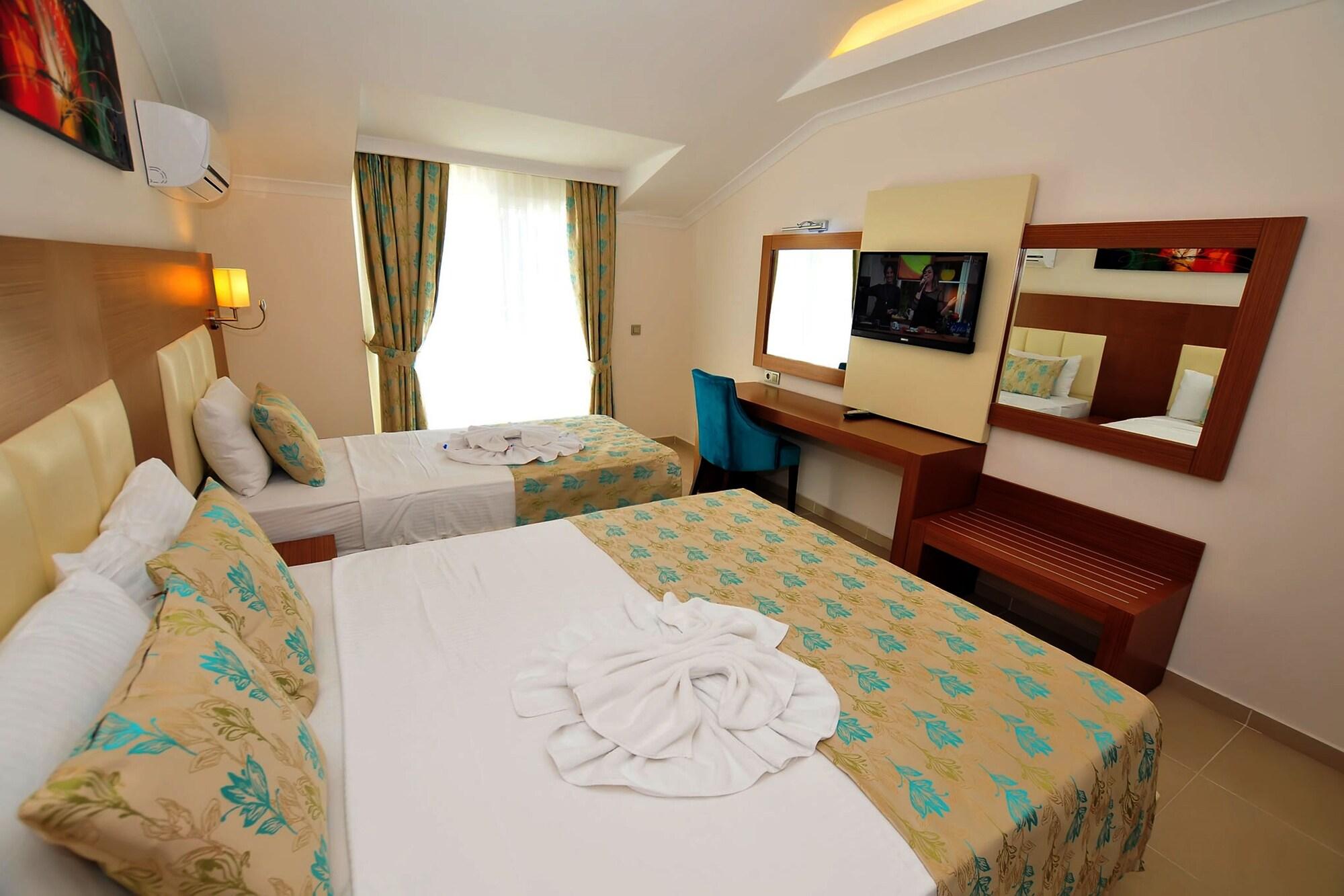 Yeniceri City Hotel Fethiye Exterior foto