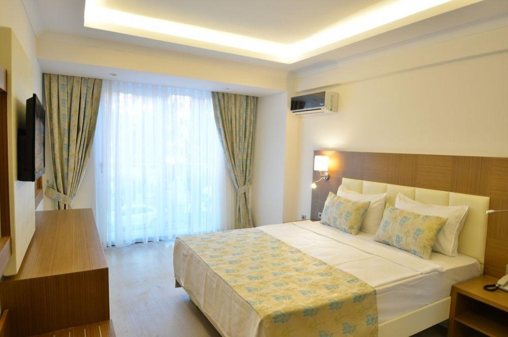 Yeniceri City Hotel Fethiye Exterior foto