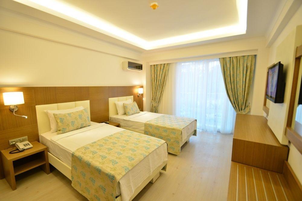 Yeniceri City Hotel Fethiye Exterior foto